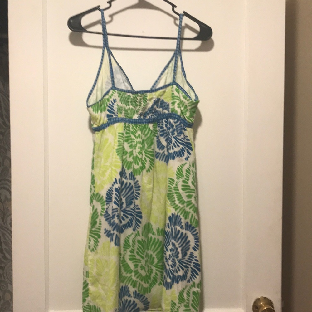 Spring dress - Picture 3 of 3